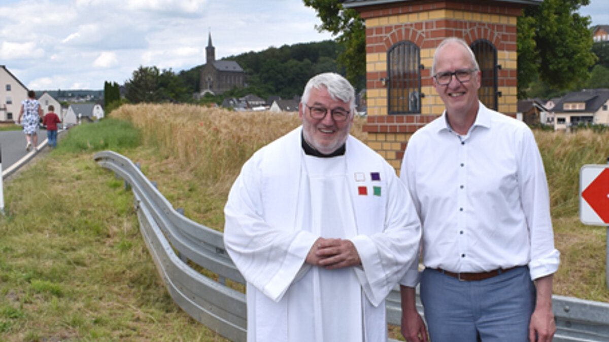 Einweihung des Bildstocks in Niedertiefenbach